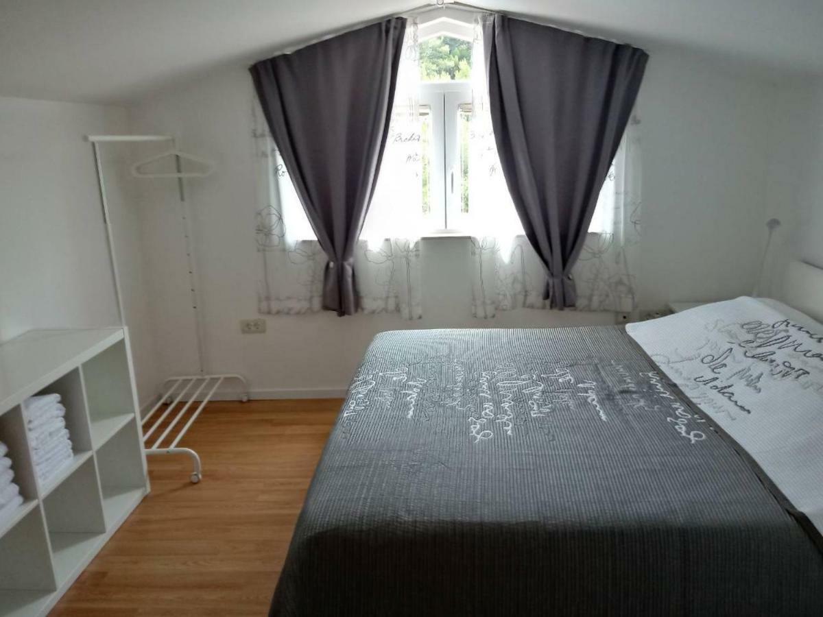 Resort Apartment Petrovic Šibenik Esterno foto